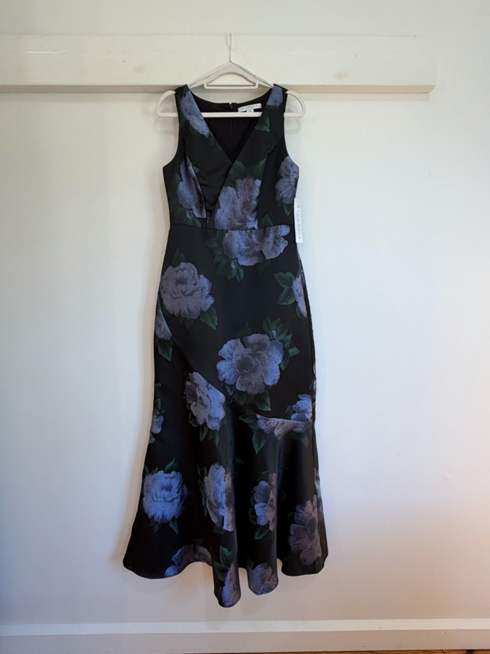 Kay Unger - Mother of the Bride & Groom Dress - Picture 1 of 3